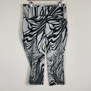 lululemon athletica Black and White Patterned Leggings